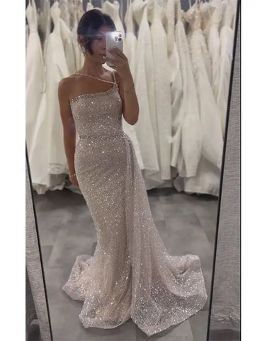 Vestido de noche rosa con un hombro al descubierto y cuentas, con sobrefalda, para ocasiones formales LA72887 2025