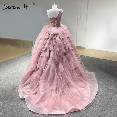 Vestidos de novia rosas de un solo hombro 2025 con volantes y cuentas, vestidos de novia sexys HM66934D, hechos a medida 