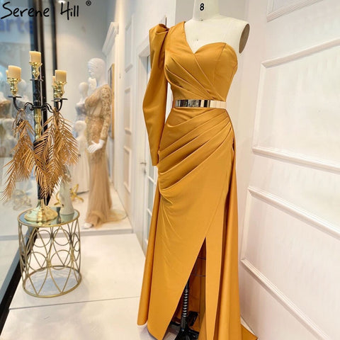 Vestido de noche sexy de satén rosa, sencillo, con un hombro al descubierto, corte A, abertura alta, para mujer, fiesta, LA70876 