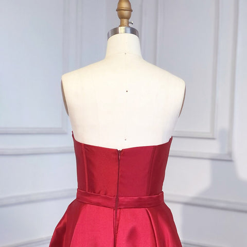 Vestidos de noche sexys de satén árabe dubaití, sin tirantes, rojos, corte en A, espalda descubierta, para mujer, 2025, fiesta, LA71737 