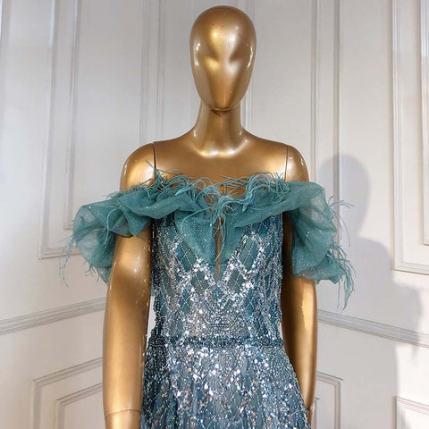 Robe de soirée de luxe turquoise en forme de trapèze, en plumes et perles, décolleté en cœur, sans retour ni remboursement, pour femme, modèle LA71497, 2025 