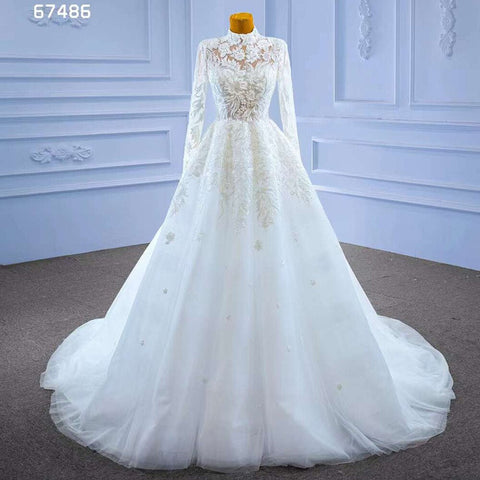 Vestido de novia blanco de alta gama con encaje, cuentas, cuello alto, mangas largas y cordones, hecho a medida, HM67486, 2025 