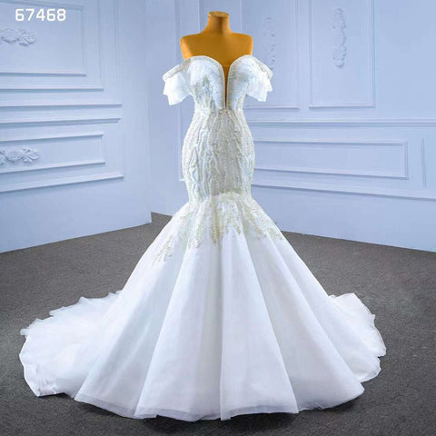 Vestido de novia blanco de corte sirena, sexy, con hombros descubiertos, perlas, cuentas y cordones, 2025, alta gama, hecho a medida, HM67468 