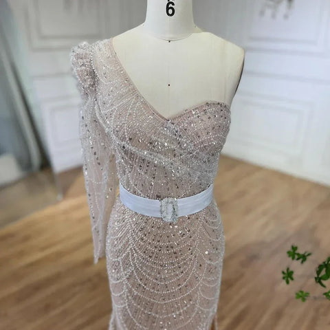 Vestido de noche de lujo con escote sirena, un hombro, abertura alta y cuentas, color blanco nude, para mujer, para boda, fiesta, 2025, LA72269 