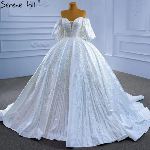 Vestidos de novia de lujo en satén blanco 2025 con mangas farol y cuentas HM67326, hechos a medida 