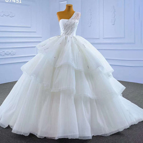 Vestido de novia blanco sexy de un solo hombro, de lujo, con cuentas y cordones, estilo Dubái 2025, de alta gama, hecho a medida, HM67451 