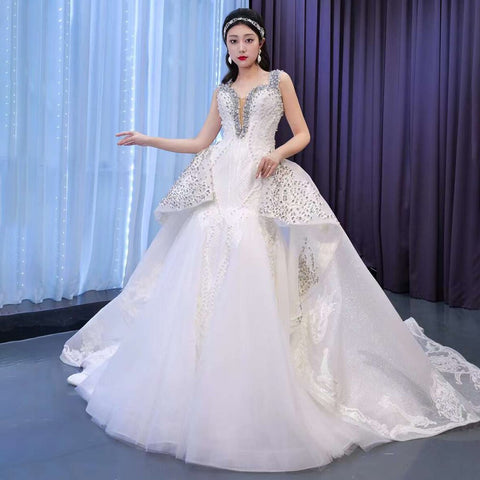 Vestido de novia blanco sexy con escote en V, cola desmontable, encaje de sirena y cuentas, 2025, alta gama, hecho a medida, HM67453 