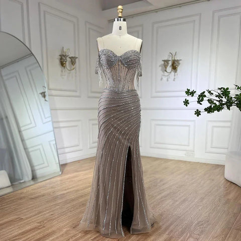 Vestido de noche elegante con borlas y cuentas, corte sirena, escote barco color nude plateado, para mujer, fiesta de boda 2025 LA72391 
