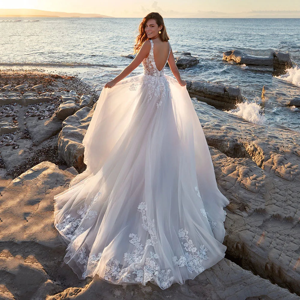 Sexy Deep V-neck A Line Vestidos De Novia Appliques Vestido De Noiva Backless Wedding Dresses Lace Robe De Mariée