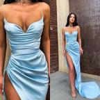 Vestidos de noche largos de sirena azul cielo, sexis, de satén, con escote corazón y abertura alta.