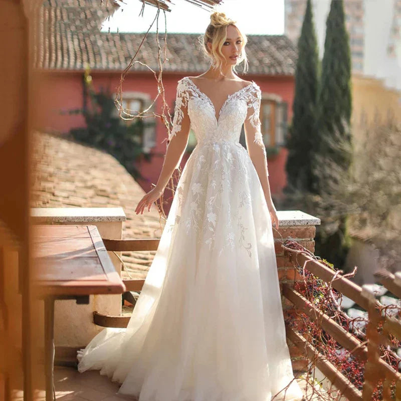 Robes de mariée sexy à col en V, manches longues, applications de dentelle, dos nu, sur mesure