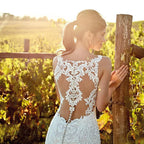 Vestido de novia sirena sexy con escote en V, encaje, estilo boho, sin mangas, botones personalizados, pliegues, espalda ilusión, 2023