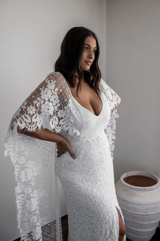 Vestido de novia de encaje sin espalda con escote redondo y abertura cruzada WD247