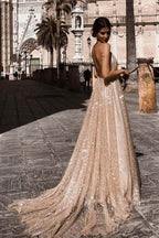 Robe de bal longue brillante à bretelles spaghetti, col en V et coupe trapèze, robe de soirée
