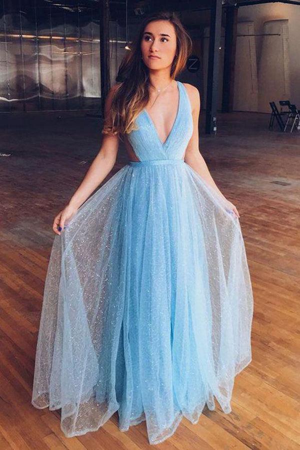 Vestido de fiesta largo de tul azul claro brillante con escote en V para adolescentes