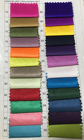 Vestidos largos de dama de honor elegantes, corte en A, escote corazón y tirantes finos en satén dorado 