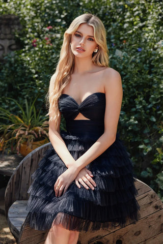 Vestido de tul con escote corazón y corte en A SYH107