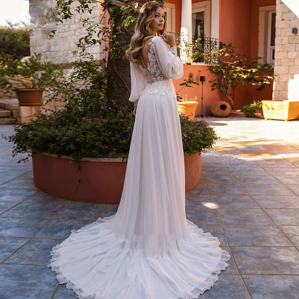 Robe de mariée simple en mousseline, coupe trapèze, col en V, élégante, dos orné de boutons décoratifs, idéale pour une fête sur la plage ou un événement spécial novembre.