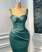 Robe de bal sirène simple à bretelles longues et décolleté en cœur, sans manches, en satin