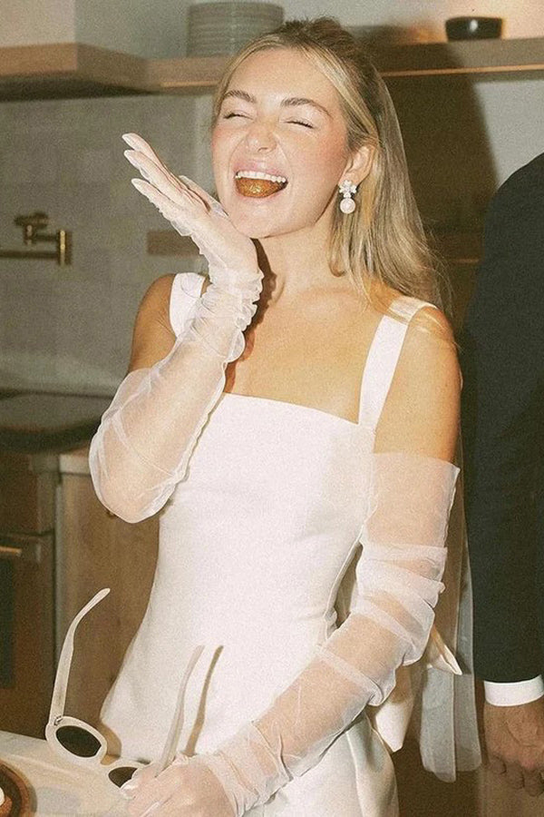 Vestido de novia sencillo, corto, de satén marfil, con lazo en la espalda WD727