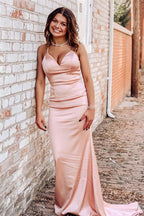 Robe de bal longue sirène rose perle simple à bretelles spaghetti et col en V
