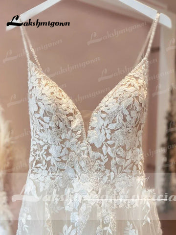 Robe de mariée vintage en dentelle à bretelles spaghetti et décolleté en V, robe de mariée en tulle, robe de plage, robe de mariée Lakshmigown 