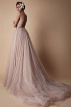 Robe de mariée de plage à bretelles spaghetti et décolleté en V profond avec applique WD321