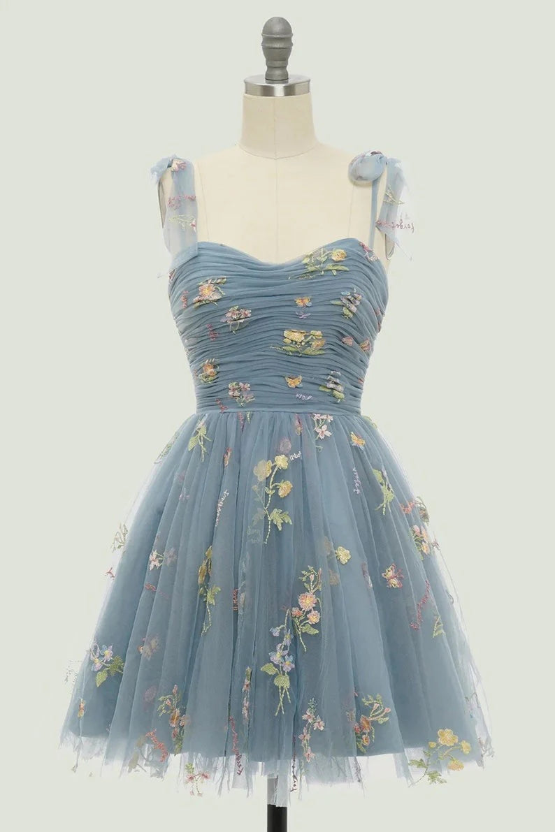 Vestidos cortos de fiesta de bienvenida sin mangas, corte en A, de tul y estampado floral con tirantes finos PD485