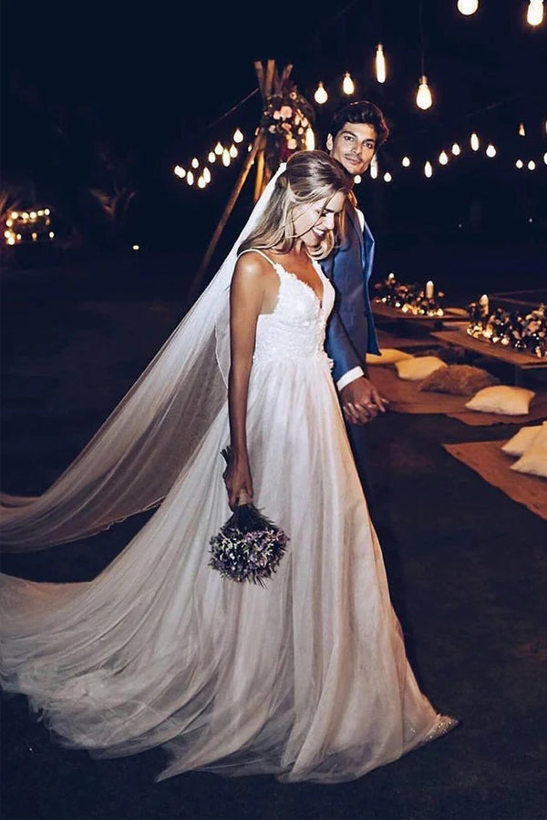 Robe de mariée dos nu à bretelles spaghetti et col en V, modèle WD285