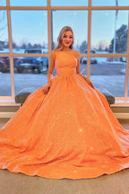 Robe de bal à paillettes bleu clair grande taille asymétrique à une épaule, coupe trapèze, ornée de sequins.