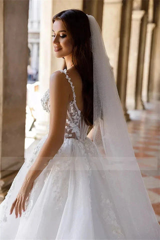Vestidos de novia blancos estilo princesa, sin mangas, con escote cuadrado, hombros descubiertos, corte princesa, escote corazón y línea A, colección 2023 