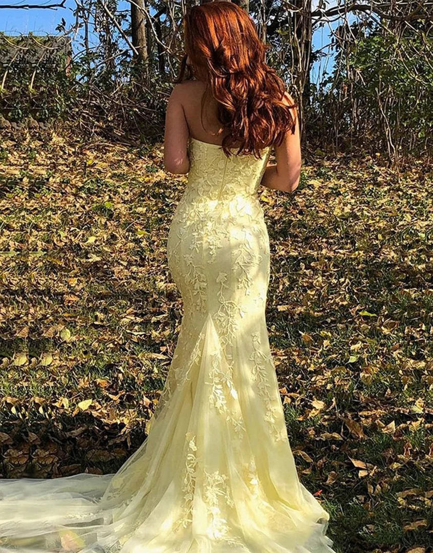 Vestido de fiesta con abertura tipo sirena y apliques SYP157