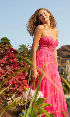 Vestidos de fiesta de novia en rosa intenso sin tirantes VMP78