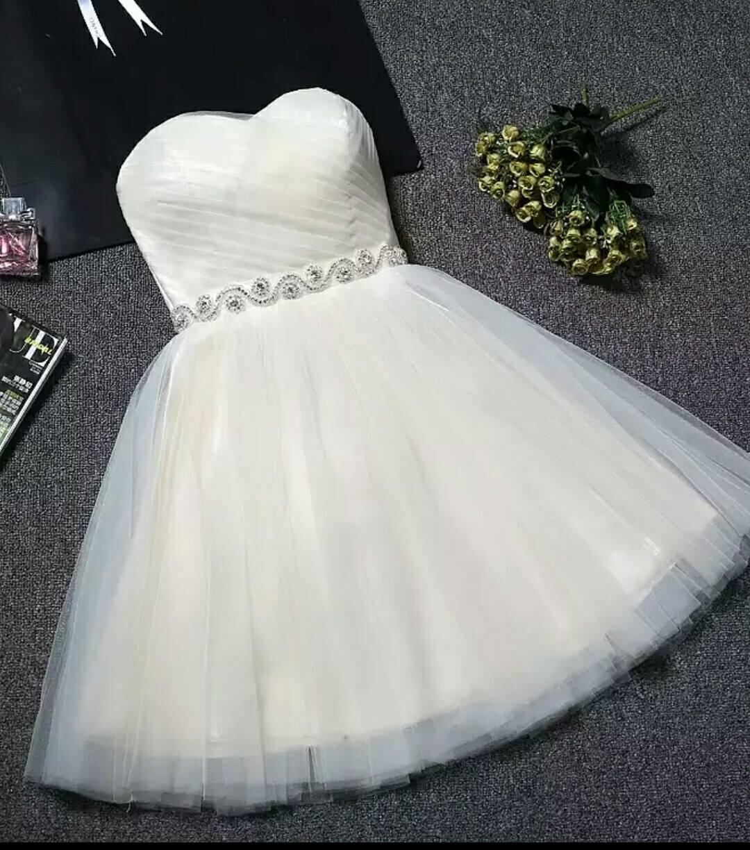 Vestido de fiesta corto rosa rubor sin tirantes con escote corazón PD304