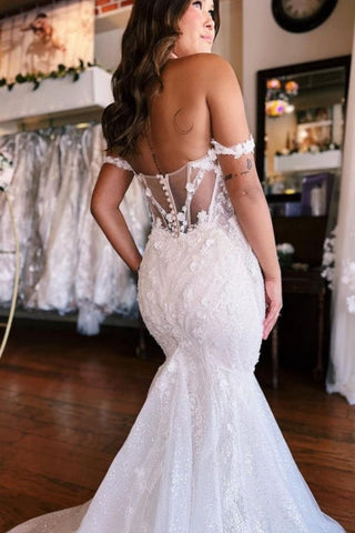 Robe de mariée sirène blanche en dentelle à décolleté cœur