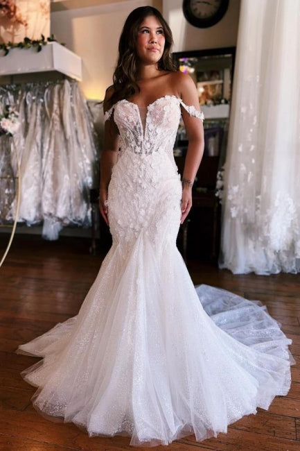 Robe de mariée sirène blanche en dentelle à décolleté cœur