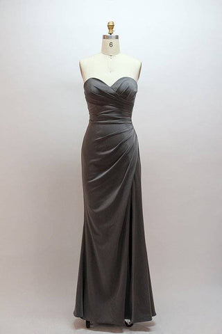 Vestido de dama de honor rojo plisado con escote corazón VMB67 