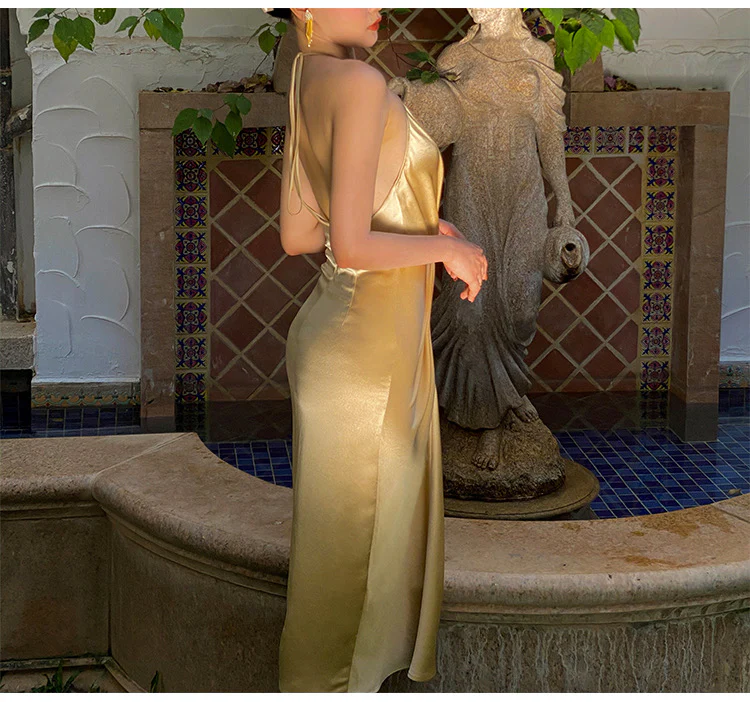 Vestido de fiesta sexy con escote halter en V, color oro champán, ideal para graduación o eventos especiales (Y8211)