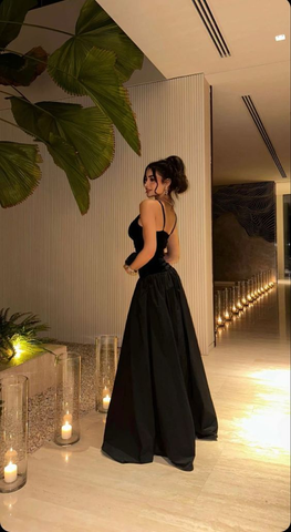 Vestido largo de fiesta negro con tirantes, estilo elegante, modelo Y7992
