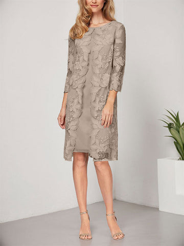 Vestido de corte A, escote redondo, largo hasta la rodilla, de gasa y encaje, para la madre de la novia, con chaqueta. 