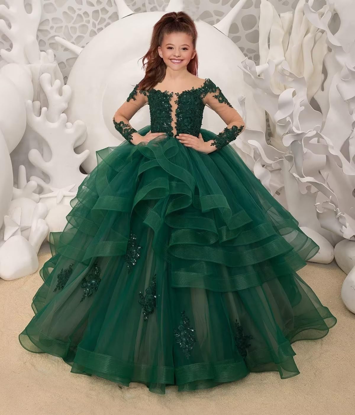Vestido de niña de las flores de tul escalonado con apliques de encaje para la primera comunión 
