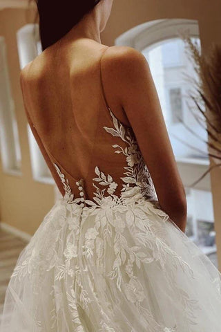 Robe de mariée de plage en tulle, coupe trapèze, col transparent et applications de dentelle WD667