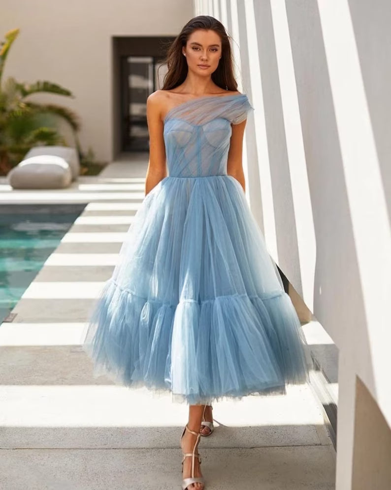 Robe de bal asymétrique en tulle SYP167