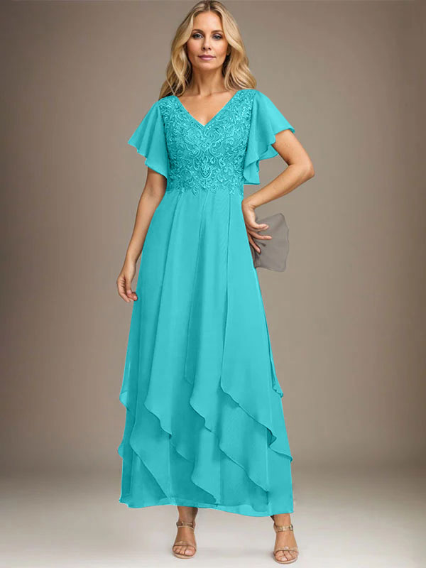 Vestido de novia de corte línea A, escote en V, largo hasta el tobillo, de gasa de encaje con volantes en cascada. 