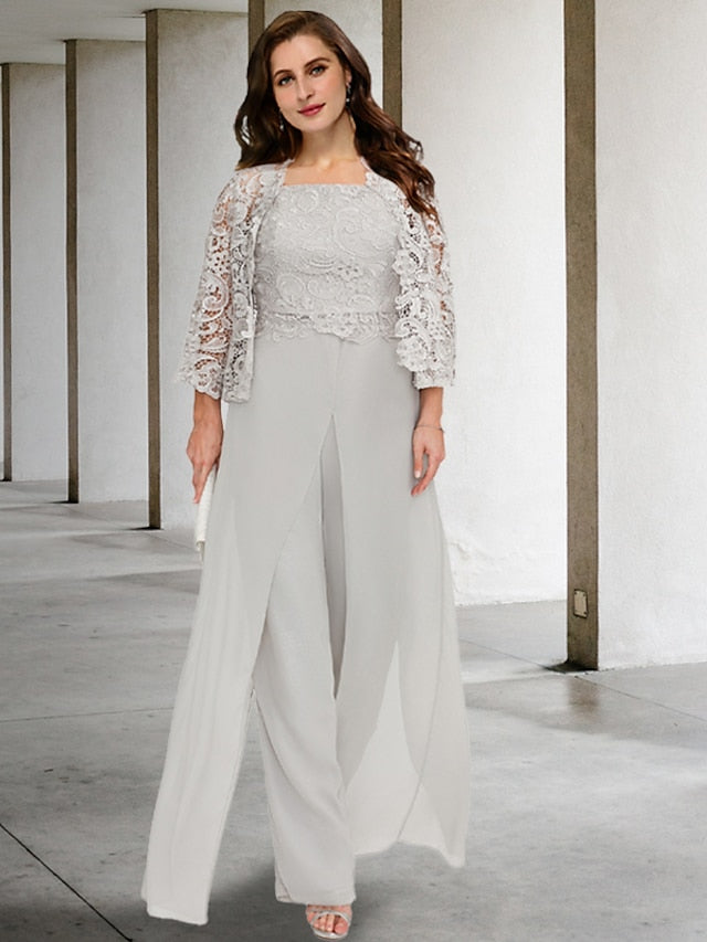 Traje pantalón de gasa con escote cuadrado para la madre de la novia, con chaqueta. 