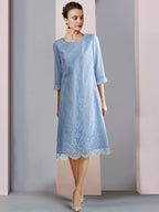 Robes fourreau/colonne mi-longues pour la mère de la mariée 