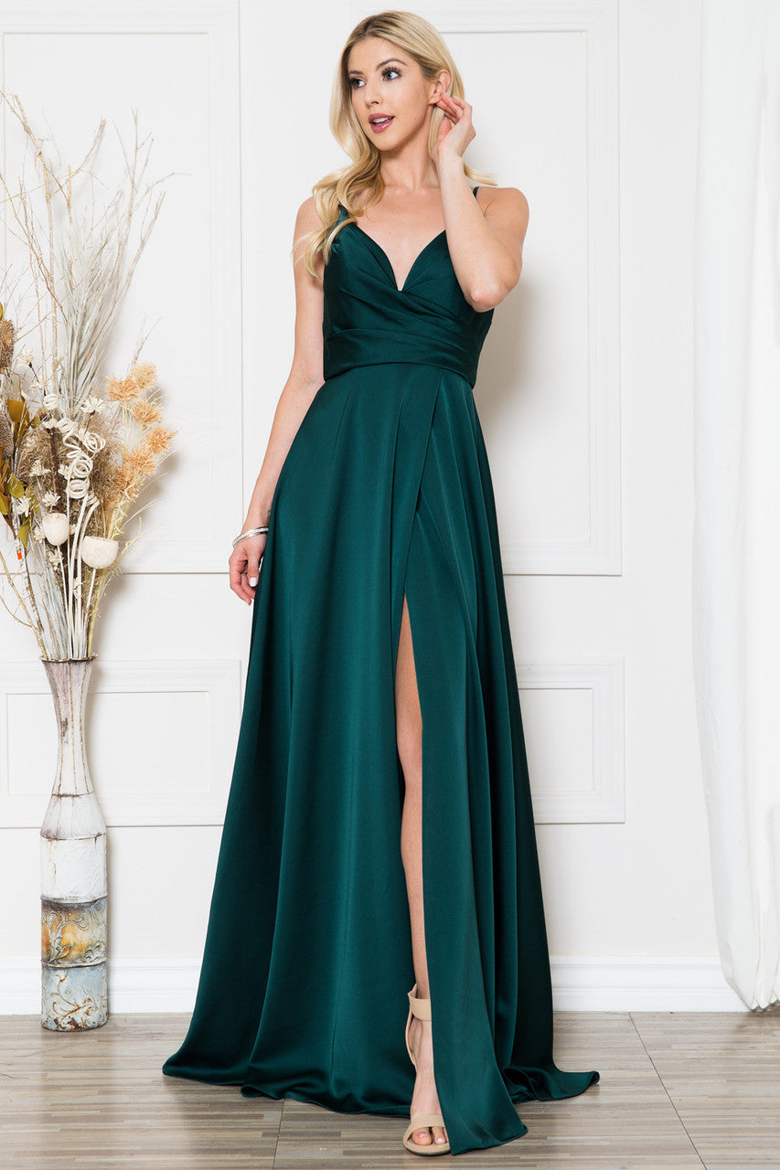 Spaghetti Strap Bridesmaid Dress With Slit Long Maid Of Honor Dresses VMB77