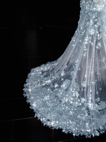 Vestido largo de noche de sirena con apliques de lentejuelas y tul azul ensueño Y8673