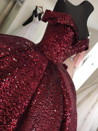 Vestido de gala brillante color burdeos con hombros descubiertos para quinceañera Y4264