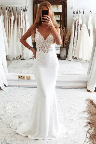 Vestido de novia blanco de sirena con escote en V y tirantes finos WD736